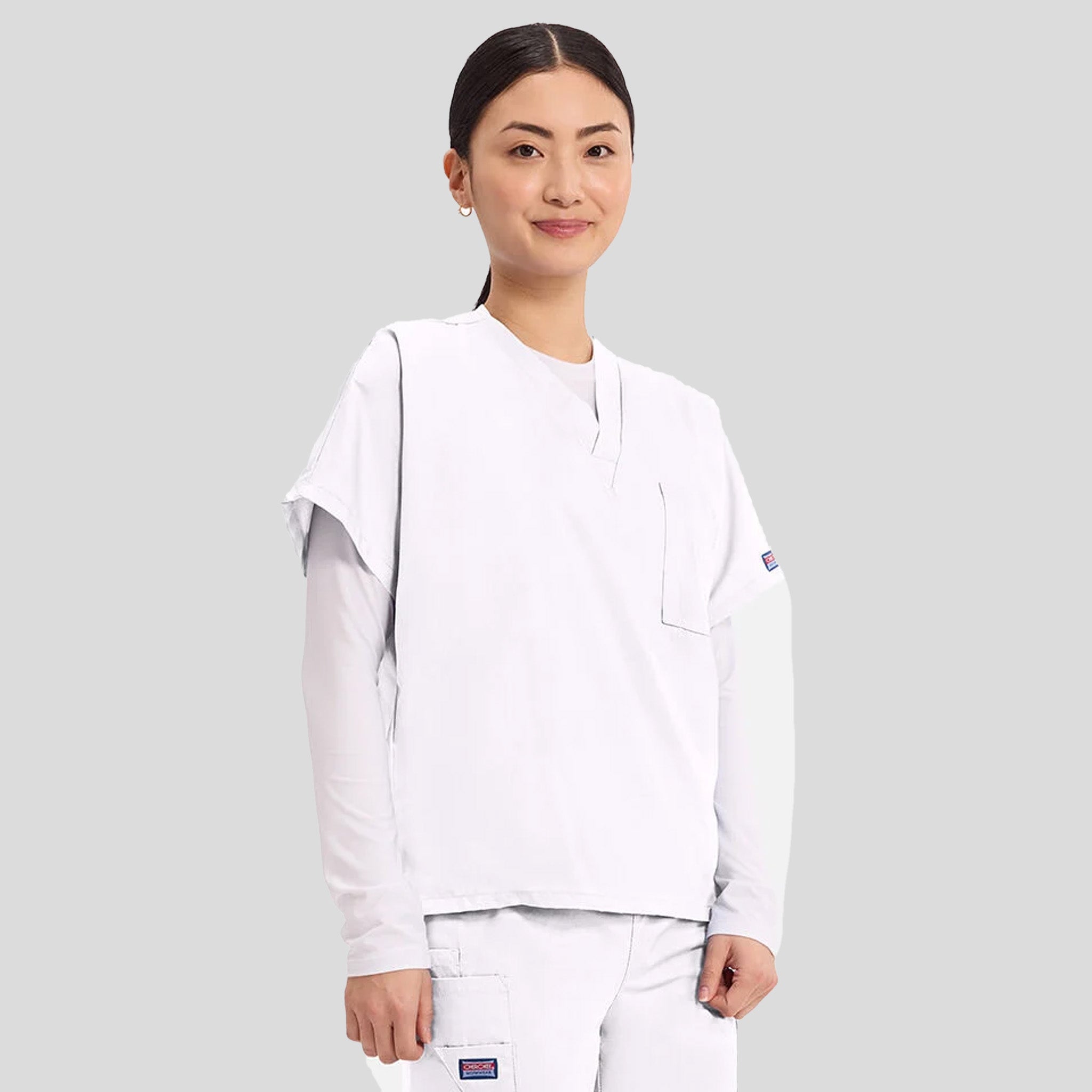 Unisex V-Neck 1 Pocket | White