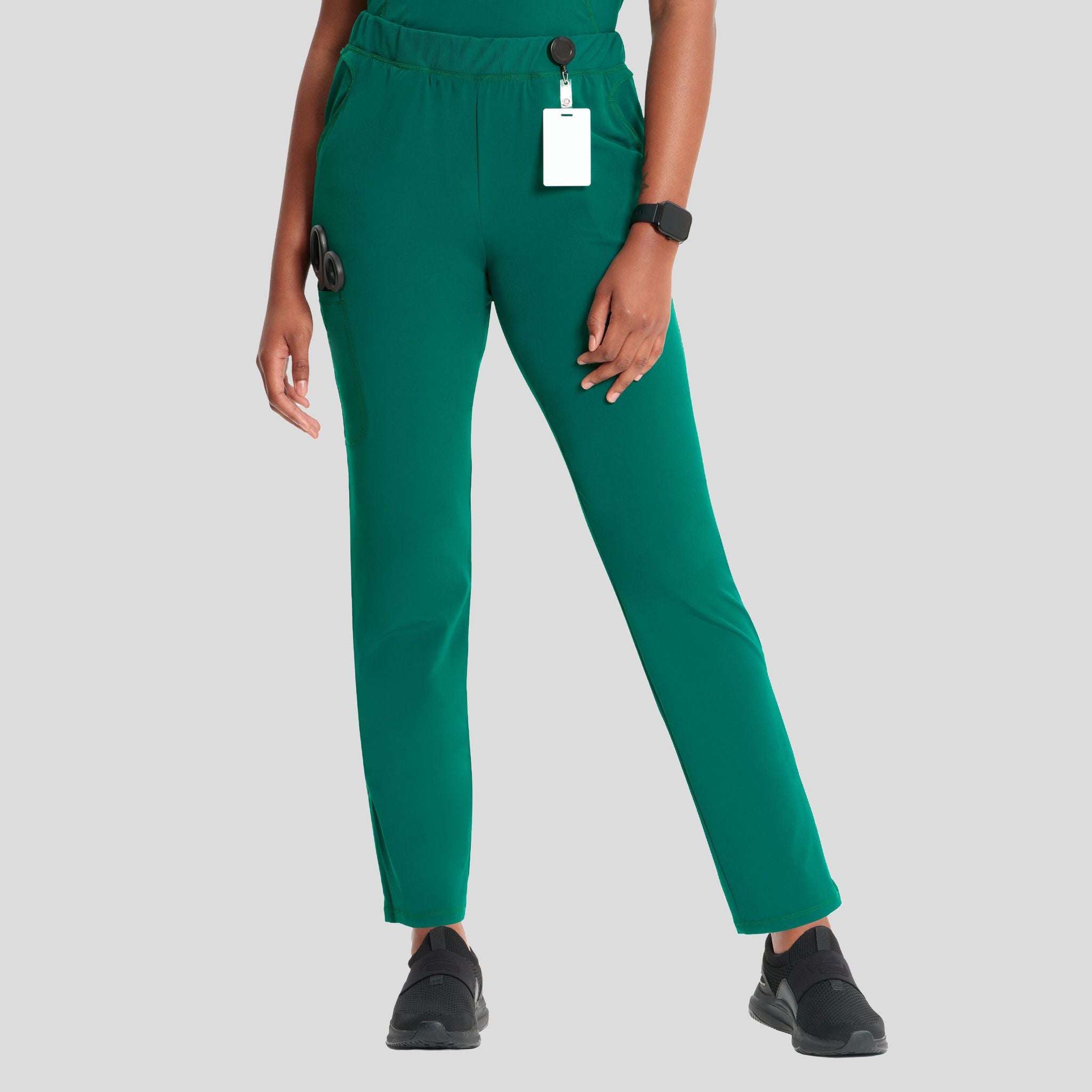 Mid Rise Pull-on Tapered Leg Cargo Pant | Hunter