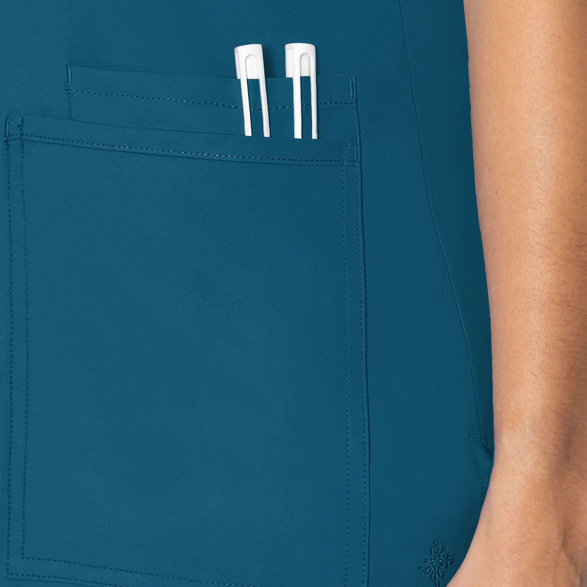 MedCouture_Insight_MC2411_caribbean_detail