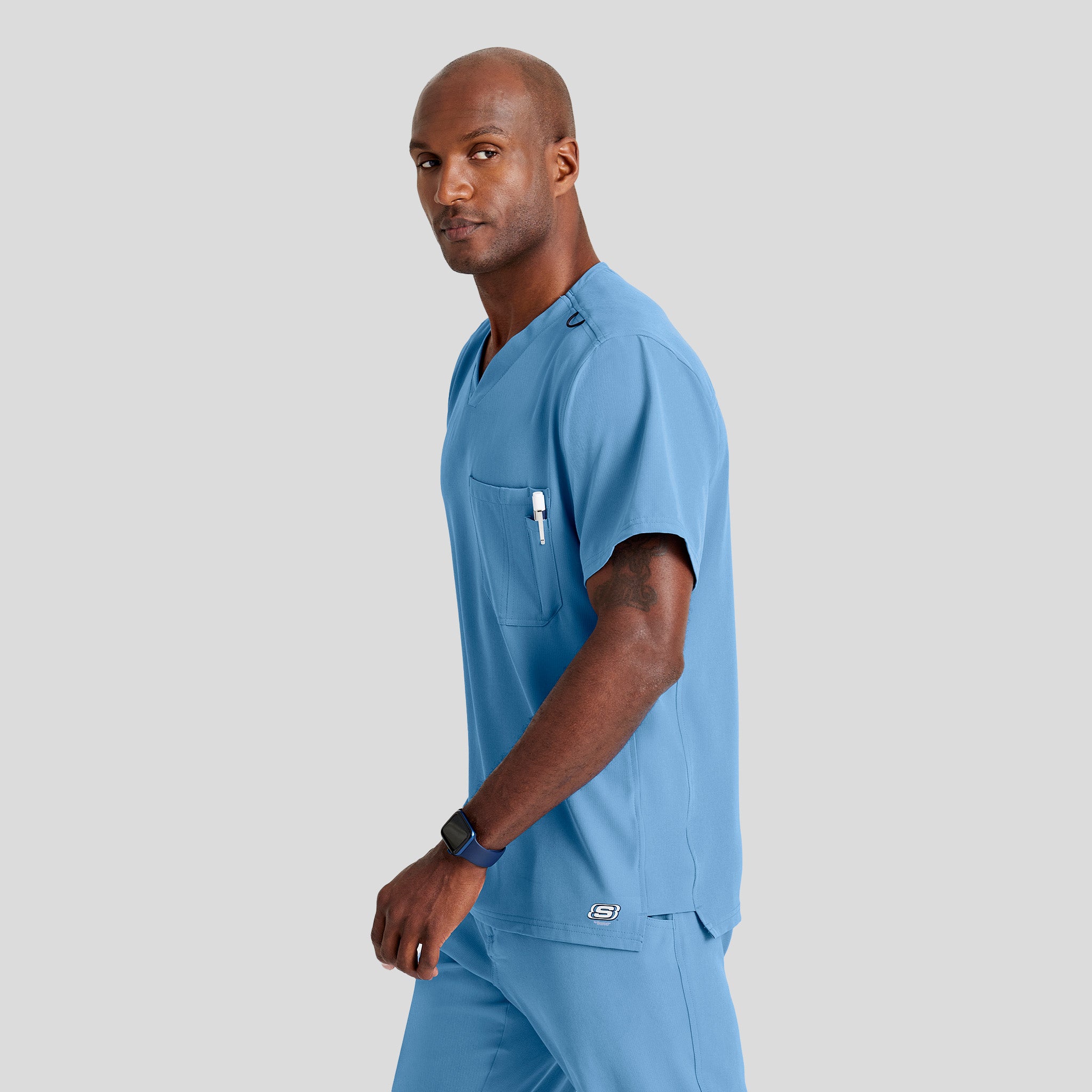 Men's Structure 1-Pocket V-Neck Scrub Top | Ciel