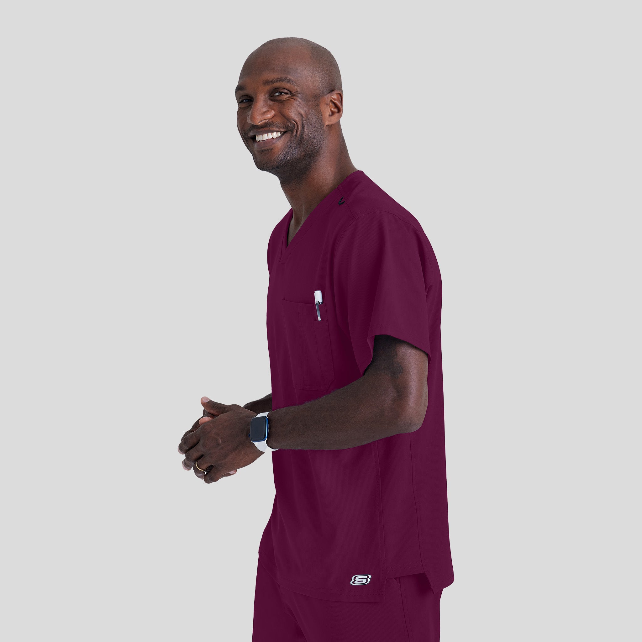 Men's Structure 1-Pocket V-Neck Scrub Top | Wine