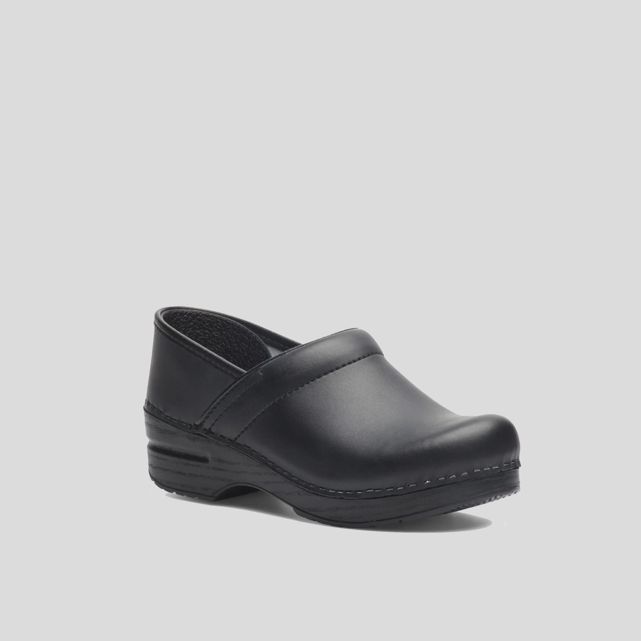 Professional Clog | Black Box