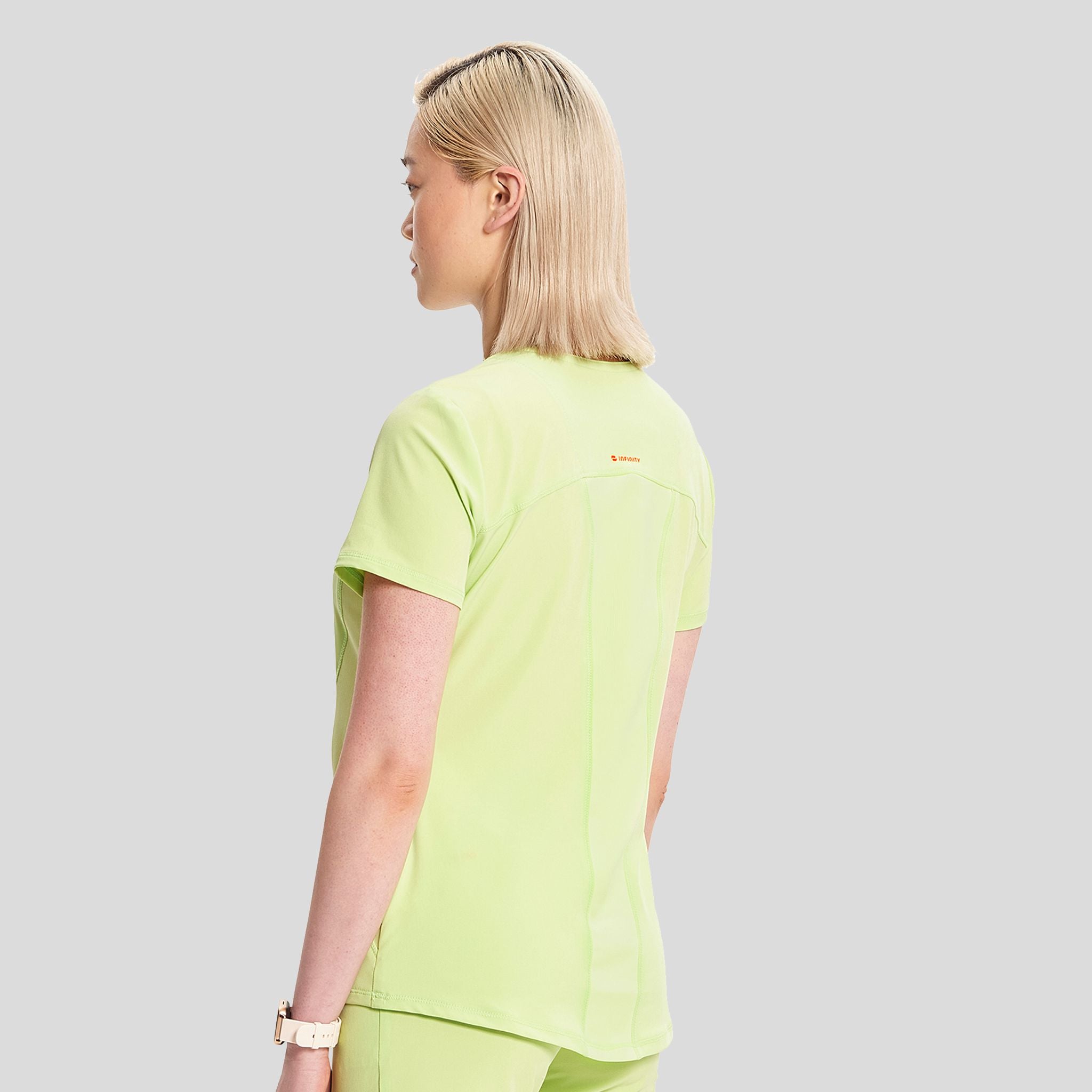 IN_INFINITY_GNR8_VNECKTOP_620A_GREENENERGY_LEFT