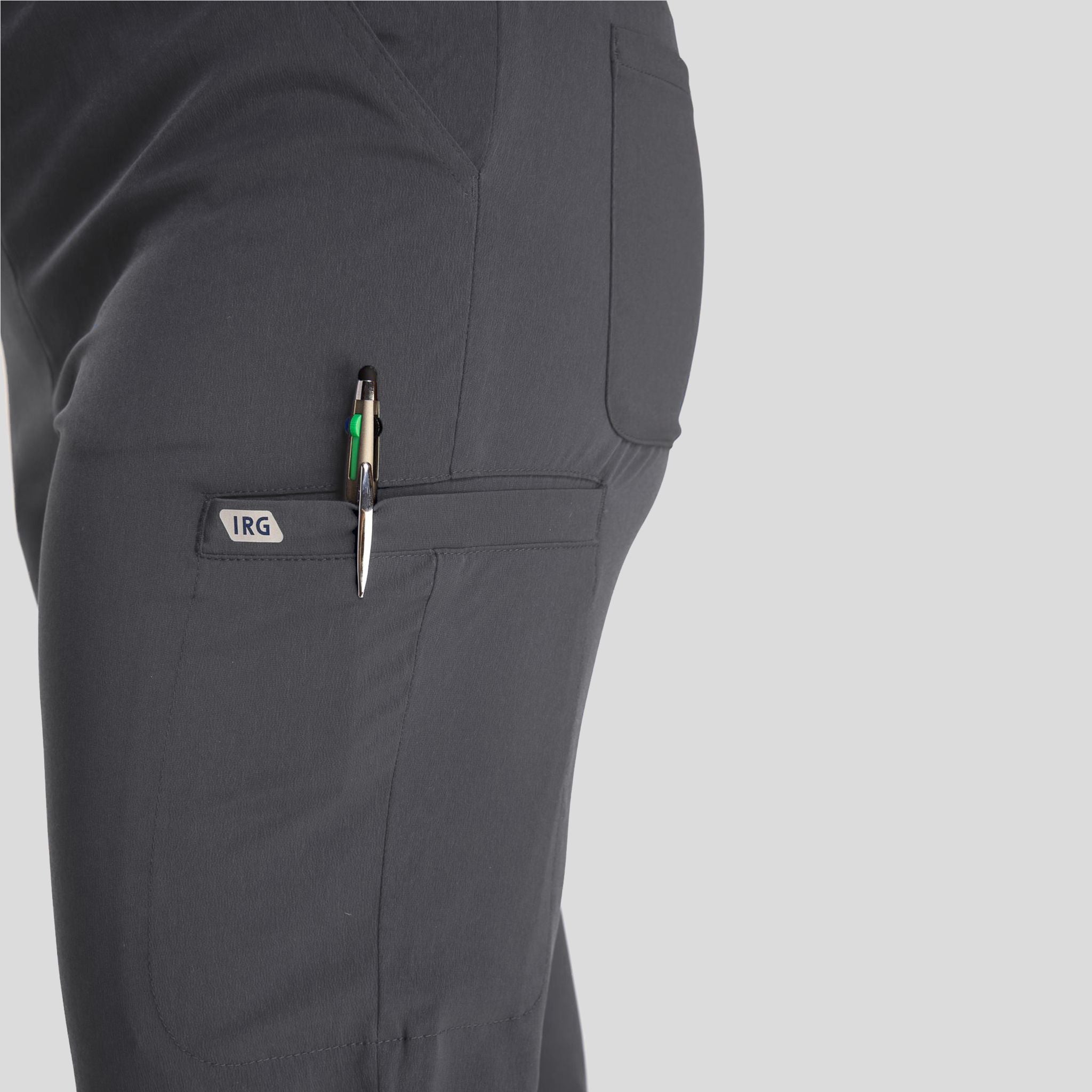 IRG_Elevate_181201_pewter_detail